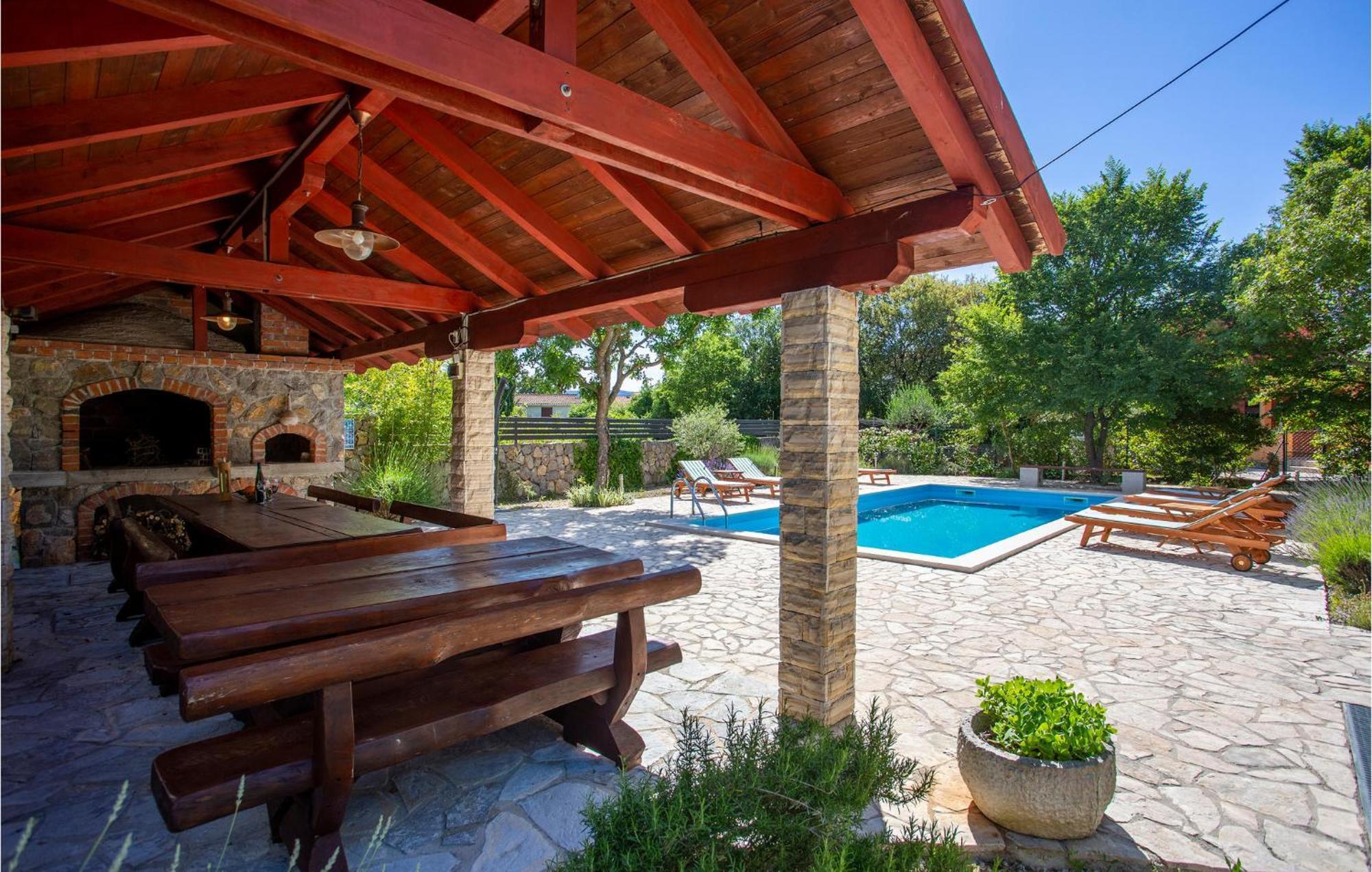 Beautiful Apartment In Pinezici With Wifi Экстерьер фото